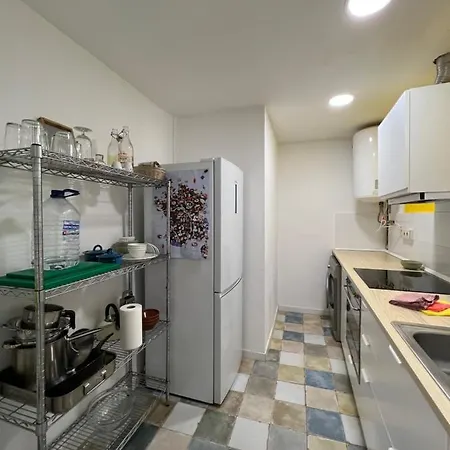 Alojamiento Con Encanto En Planta Superior Ideal Para Trabajo Y Escapadas Familiares En Montserrat Esparraguera Exterior photo